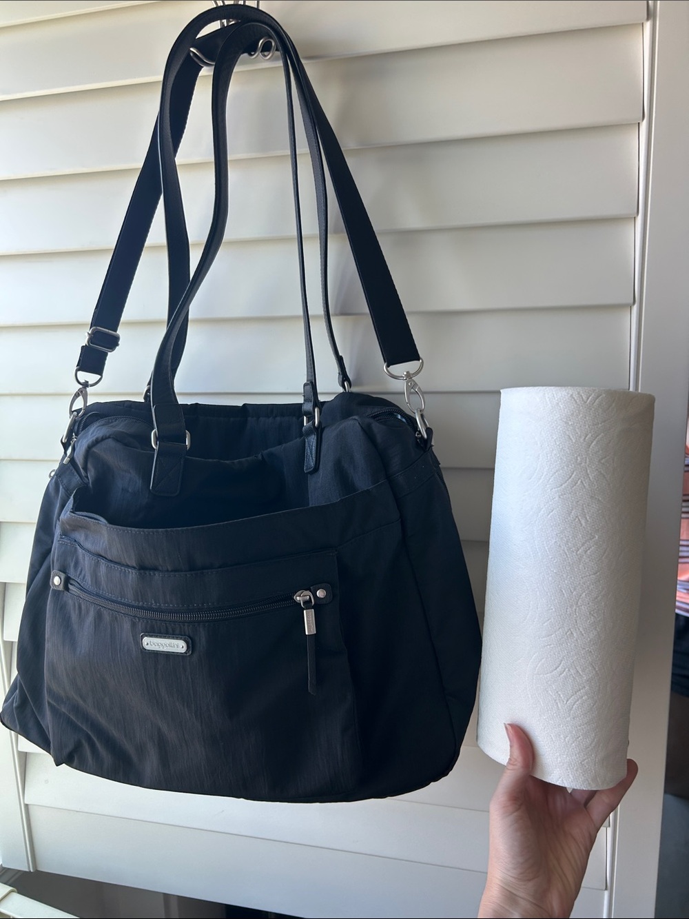 Baggallini overnight expandable weekender tote bag - Picture 3 of 11